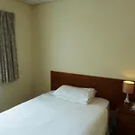 Hotel At Leeming Bar