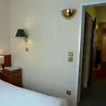 Hotel At Leeming Bar