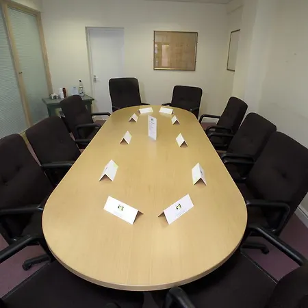 At Leeming Bar 3* Bedale